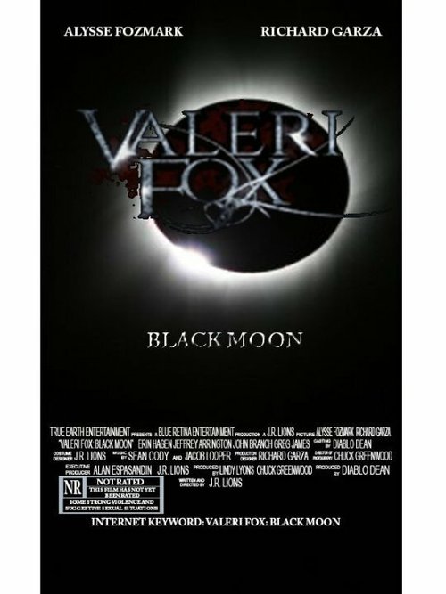 Valeri Fox: Black Moon